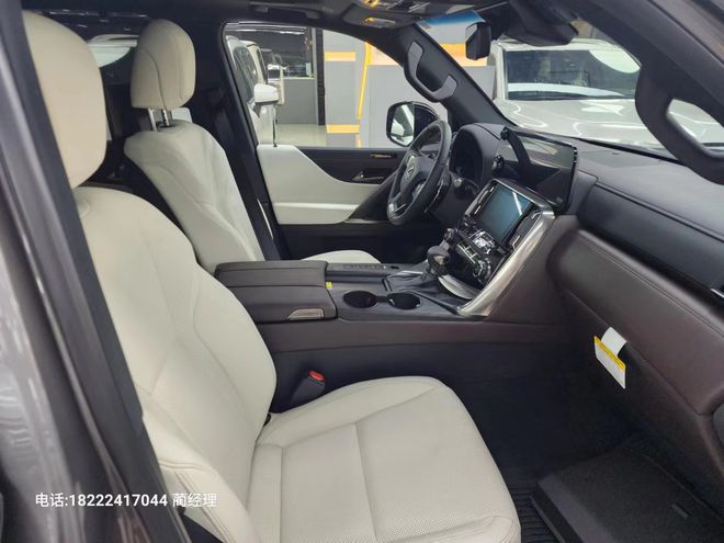 23款雷克萨斯LX600展位现车热卖车型(图3)