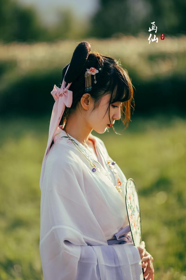 我帮漂亮女业主修空调她要求我在她家住一晚那晚太辛福了(图13)