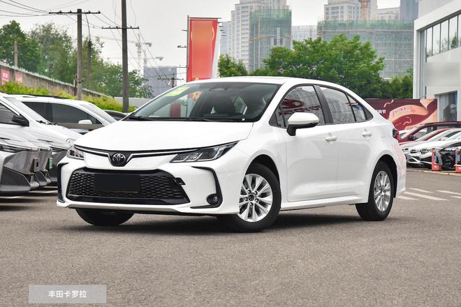 花上11万买自主还是合资？长安UNI-V对比卡罗拉差距有多大？