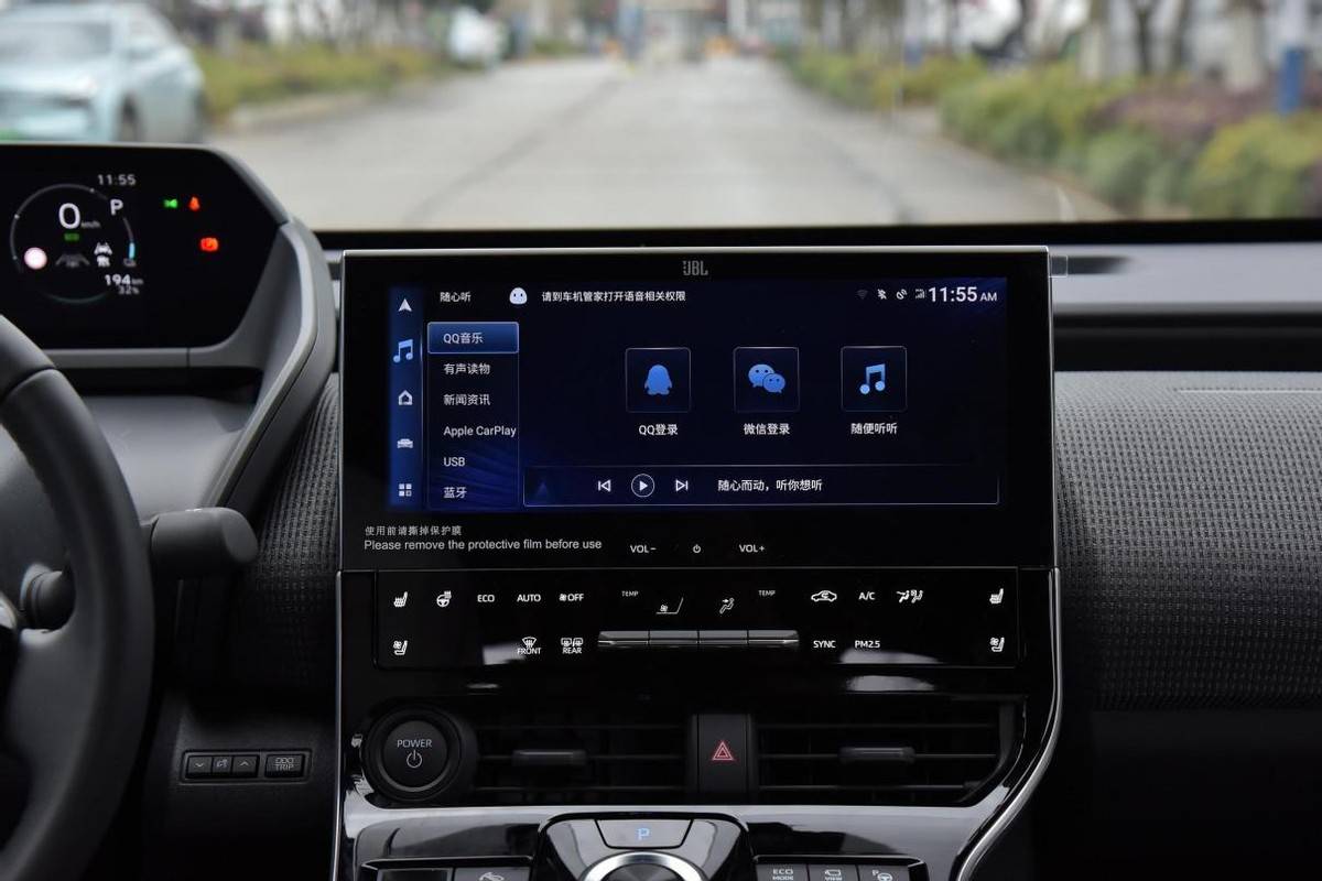 合资中型SUV降至1498万起入门续航615km配双叉臂丰田出品(图5)