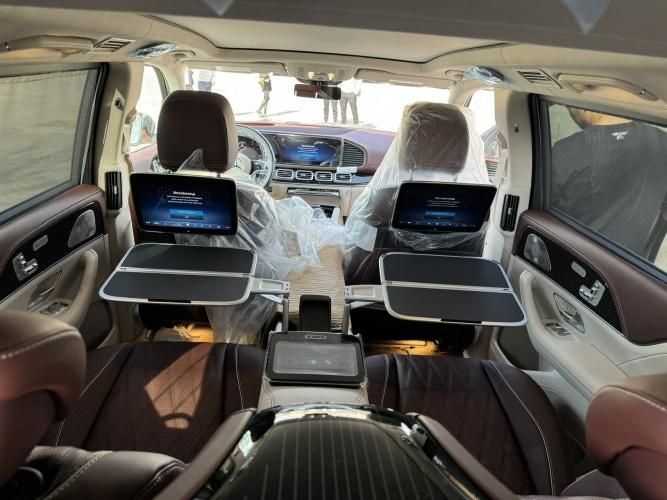 2024款迈巴赫GLS600美规顶配现车价格直降到底(图6)