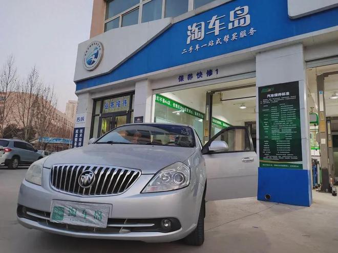买了超过10万公里的二手车这几样配件必须换！不然开着不放心