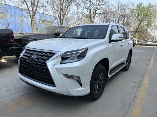 2024款雷克萨斯GX460七座现车报价透射出勇往直前的坚定目光