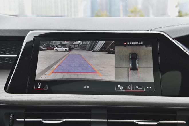 家用豪华SUV奥迪Q6、奥迪Q7谁更值得买？(图11)