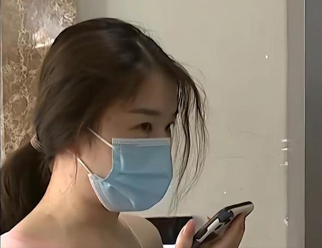独居美女找师傅修空调连续上门13次都没修好我怀疑他是故意的(图4)