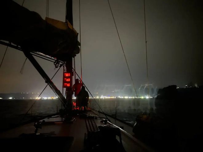 一群音乐人的航海寻鲸记(图9)