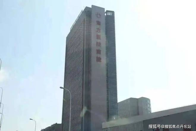 ◈永泰三里城丨永泰三里城售楼处发布：1站前滩豪宅热卖中(图4)
