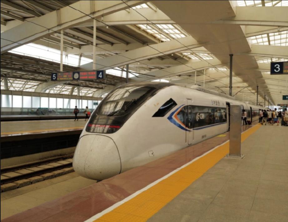 SU7统一更名辅助驾驶18Pro系列将单挖孔(图6)