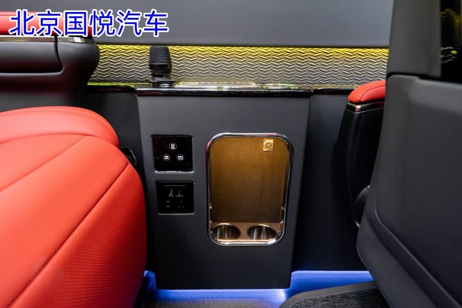 丰田考斯特12座陕西落地多少钱(图12)