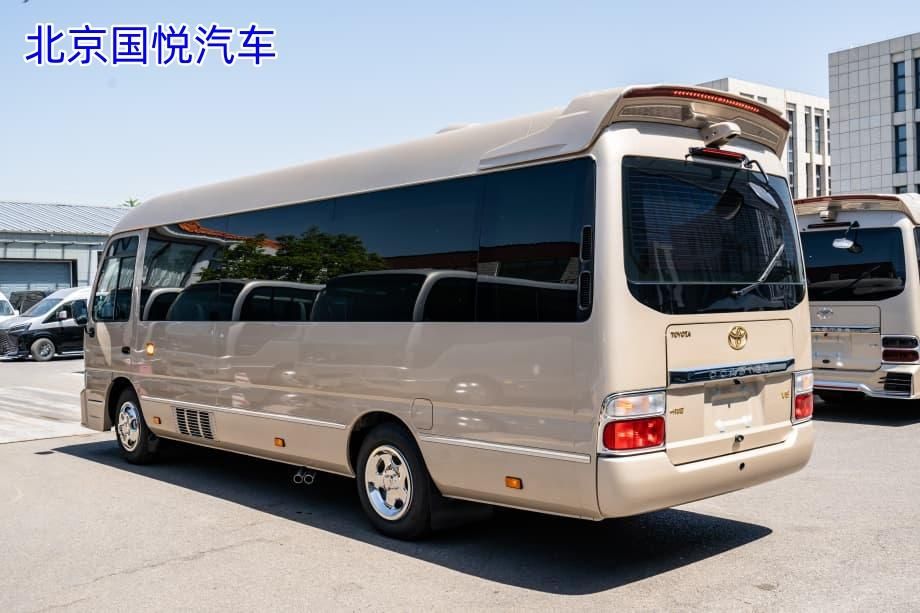 丰田考斯特17座哈尔滨落地多少钱(图1)