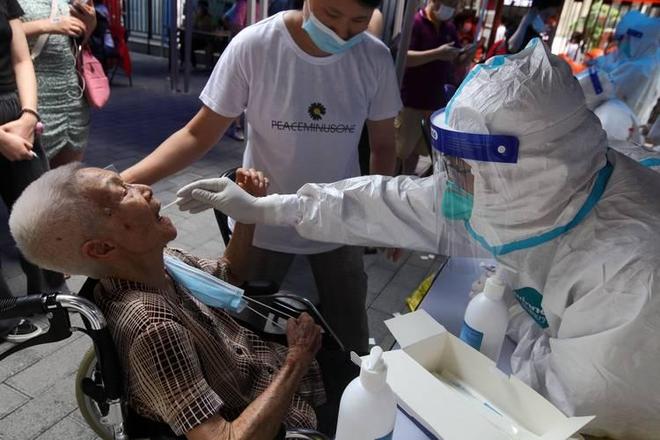 警惕！香港出现新冠最新病毒变异株！7天31人死亡正处爆发期(图14)